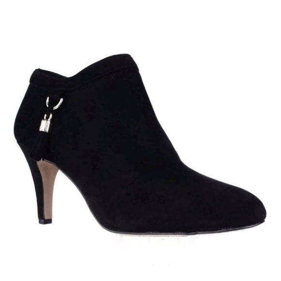 Vince Camuto Vecka blacks suede leather heeled booties size 10M - Picture 1 of 7